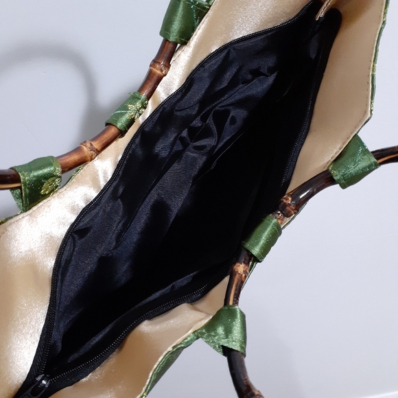 Asian Themed Purse with Bamboo Handles - Picture 2 of 2